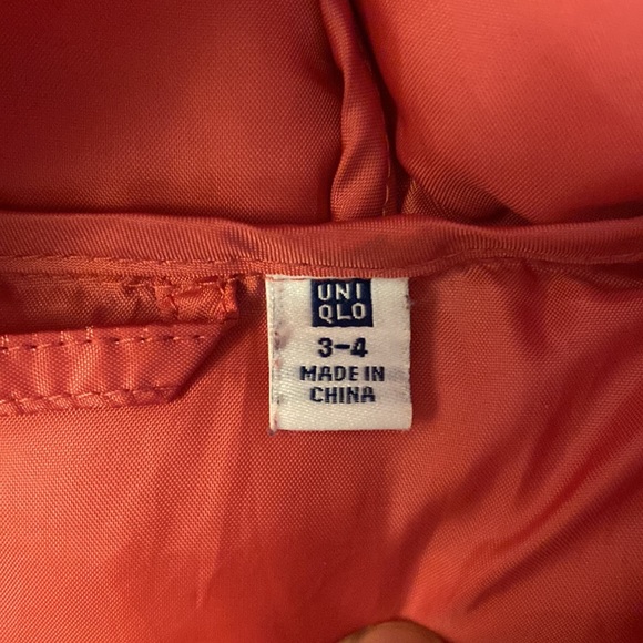 UNIQLO Kinda Pink Puffer Jacket | Size 3-4 T - Picture 3 of 3